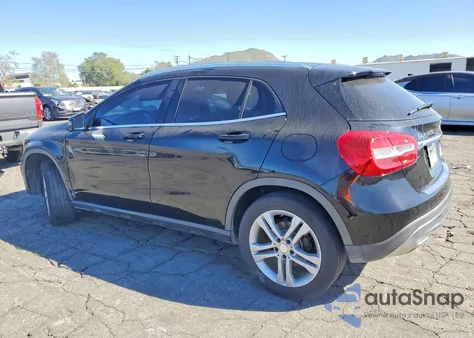 2017 Mercedes-Benz Gla 250 z USA, uszkodzony, nr VIN WDCTG4EB3HJ321489